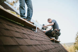 Local Roofers in Glenwood, MD